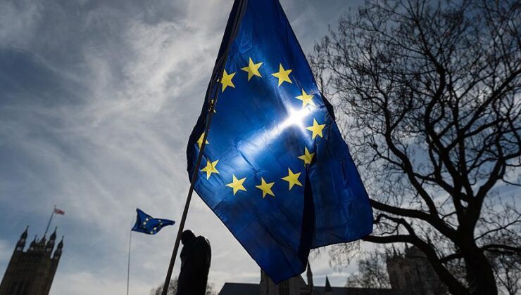 AB 150 milyar euroluk savunma paketinde anlaştı