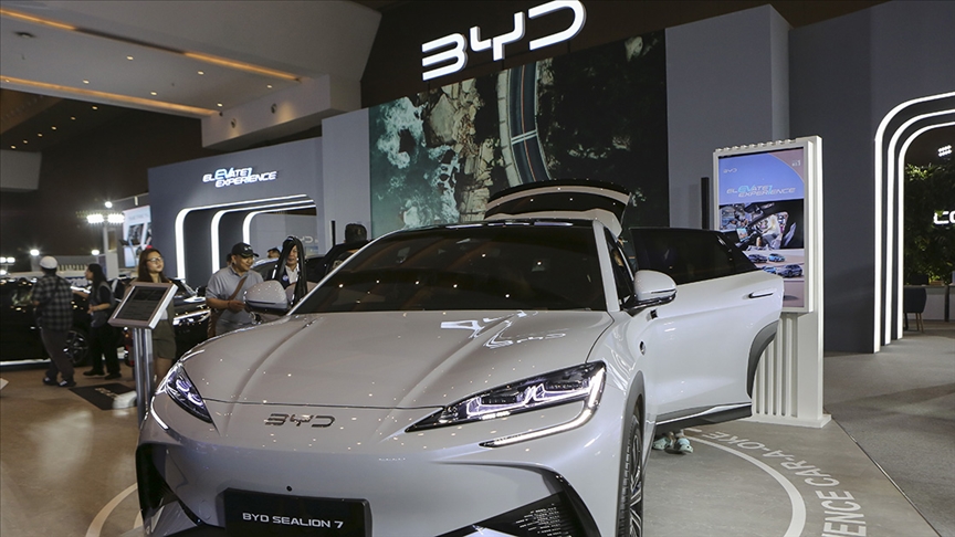 byd mi tesla mı alınır 2025
