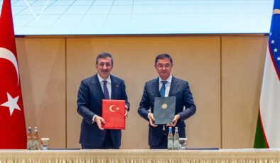 Türkiye ve Özbekistan arasında ekonomik ilişkileri güçlendiren 6 anlaşma imzalandı