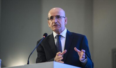 Bakan Şimşek büyüme verilerini değerlendirdi