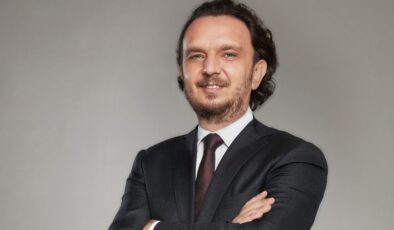 Globalde zirveye koşuyor