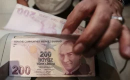 Hazine iki tahvilde 60,8 milyar TL borçlandı