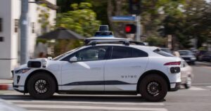 src 340x1912xsurucusuz taksi hizmeti waymo aylik 400 bin yolculuga ulasti