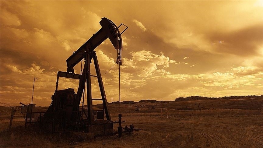 ABD-Çin müzakereleri petrolü salladı: Brent ve WTI’de hafif düşüş