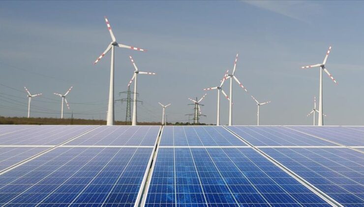 Rüzgar ve güneşten üretilen elektrikle geçen yıl 12 milyar dolarlık enerji ithalatının önüne geçildi