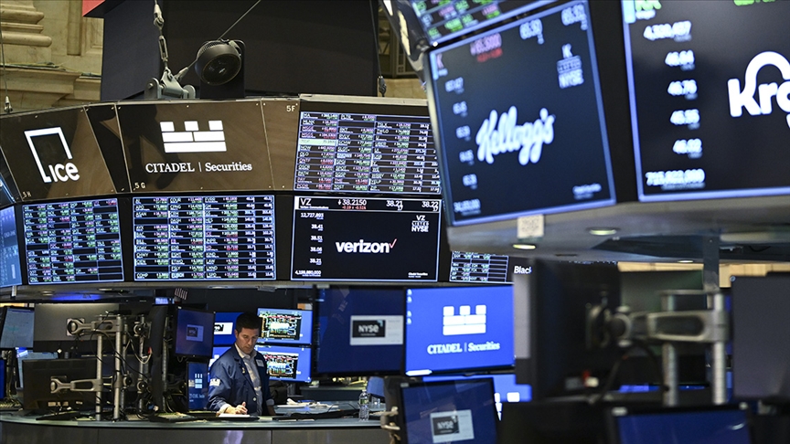 ABD borsa açılış kapanış saati Türkiye 2025 Amerikan Nasdaq kaçta açılıyor
