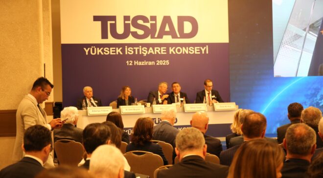 TÜSİAD’dan çift taraflı uyarı: Enflasyon ve değişen dünya düzeni