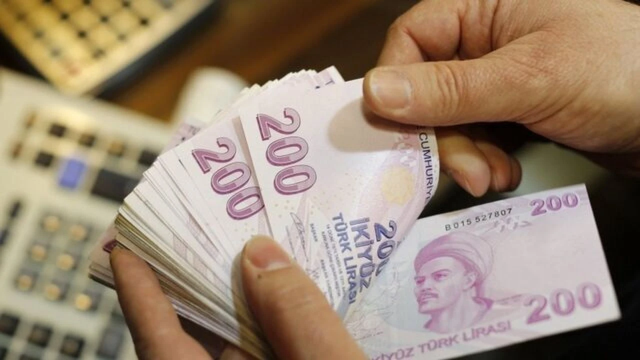 Emekli maaş promosyonu 2025 Vakıfbank, Yapı Kredi, Akbank, Garanti (GÜNCEL) En yüksek hangi banka?