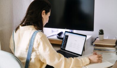 Yapay zeka hata yapabilir mi? AI hataları yeni iş fırsatları üretti