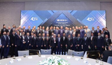 DEİK’ten iş insanlarına vefa ödülü