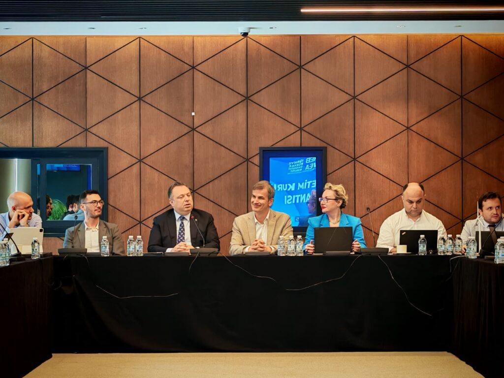 1754902759 SOCAR T REB Y NET M 2