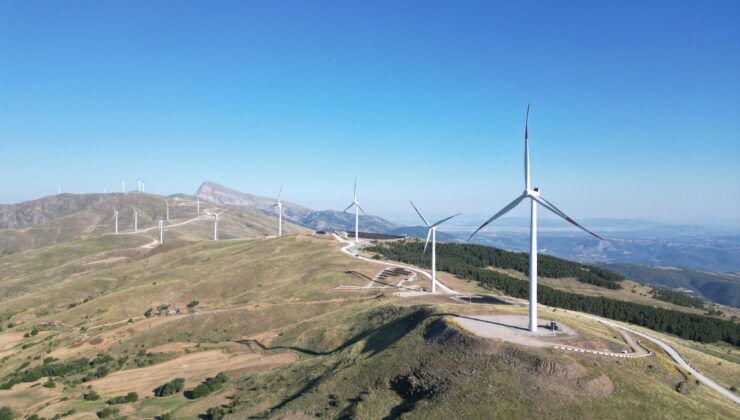 Akfen’in yıl sonu hedefi 887 MW