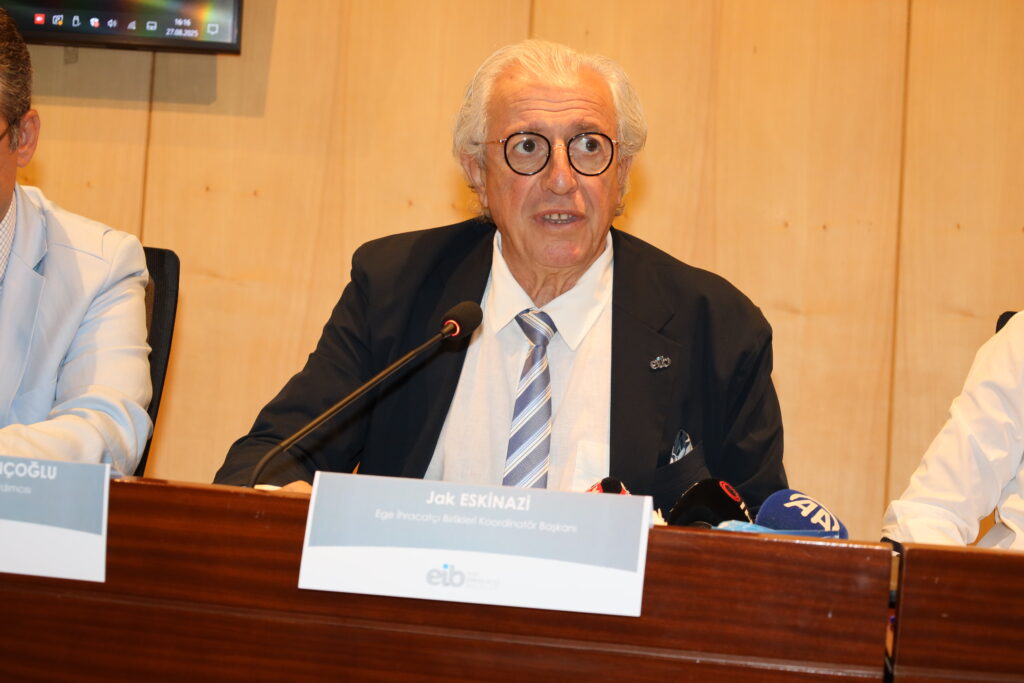 1756360797 JAK ESKINAZI2