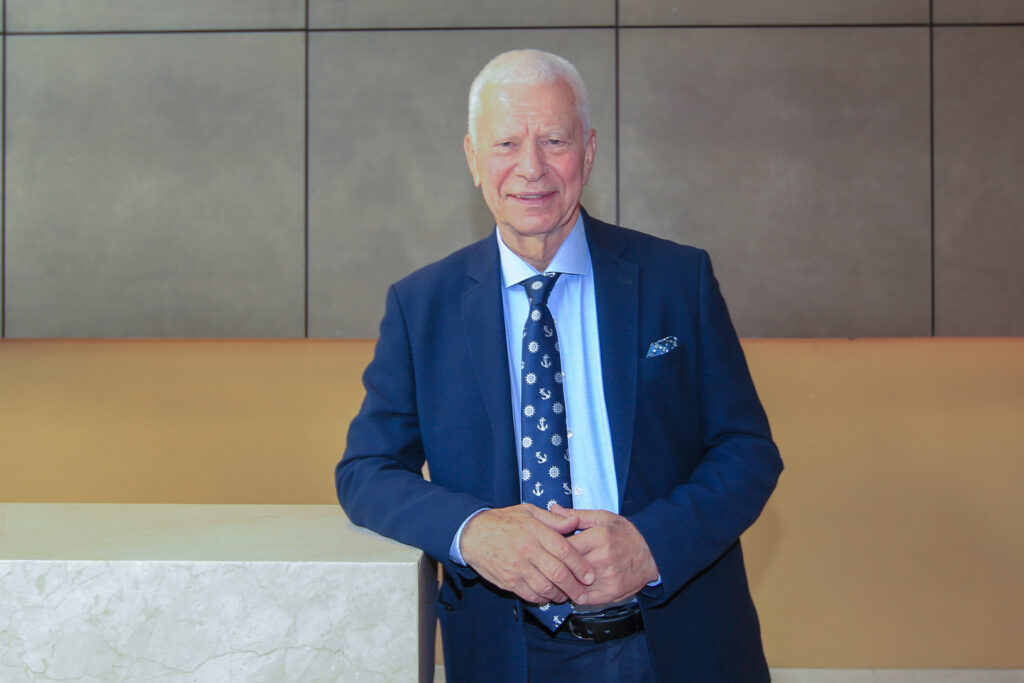 1756367811 MEHMET SADIK VEFA