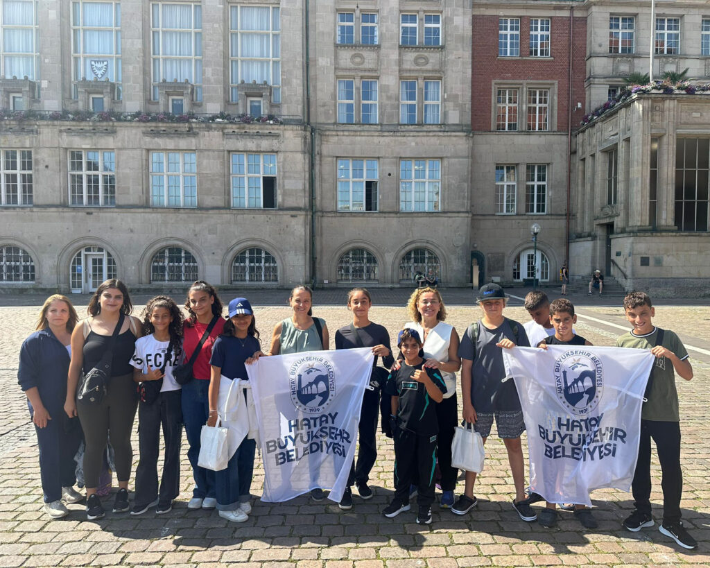 5cf87b89 74a4 49f2 9df7 51ee2cf811d5