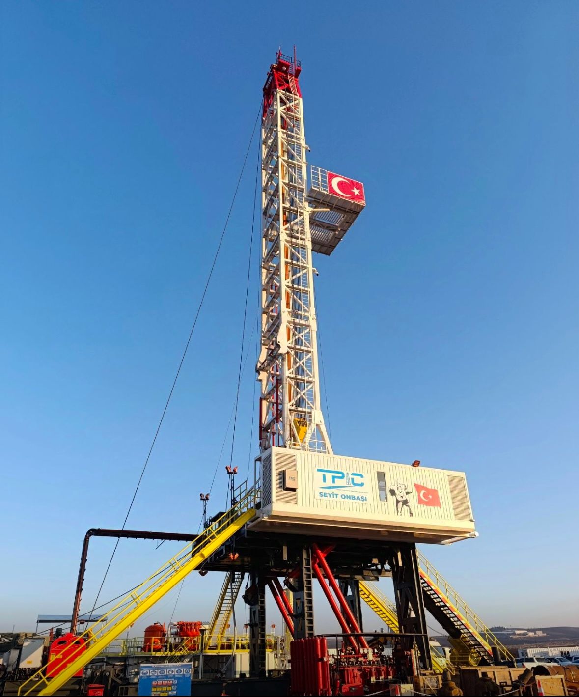 Seyit Onbaşı sondaj kulesi kaç metre, nerede, ne zaman faaliyete başladı? 3 Seyit Onbaşı sondaj kulesi kaç metre, nerede, ne zaman faaliyete başladı