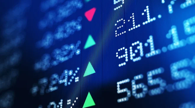 13 Ağustos Borsa açılış performansı belli oldu! Spor kazandırdı, ticaret kaybettirdi