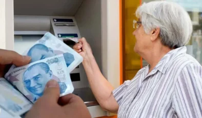 Emekliye en çok promosyon veren bankalar 2025 Ağustos güncel (Albaraka, Şekerbank, Akbank, Garanti, Vakıfbank oranları)