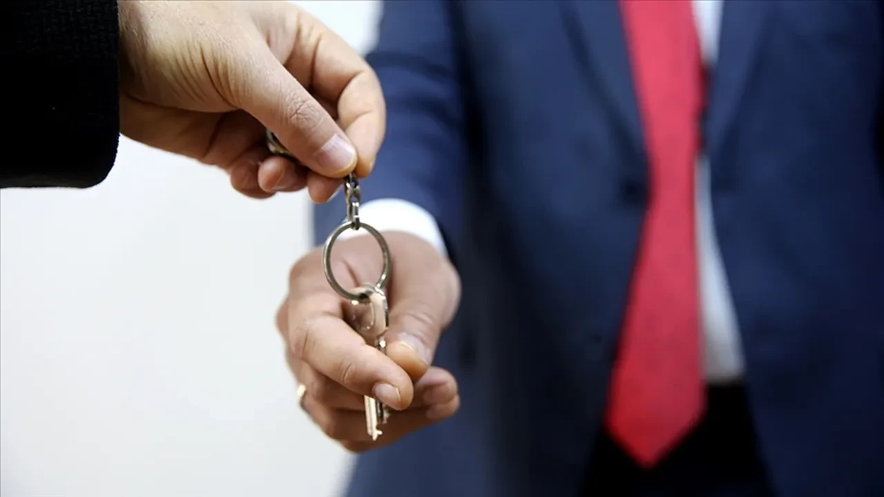 Gayrimenkul Sertifikası borsa fiyatı hangi bankalarda var