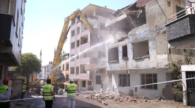 İstanbul Bahçelievler’de Yarısı Bizden kampanyasına rekor ilgi