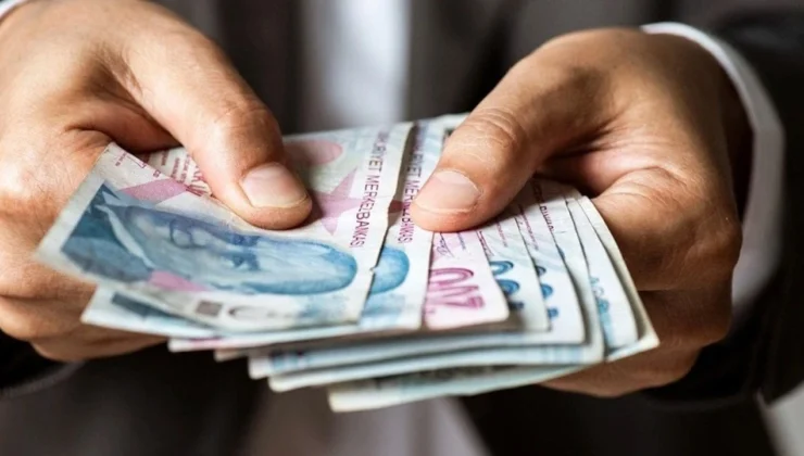 Emekli maaşlarına düzenleme gelir mi? Cem Küçük’ten yüzde 30 fark önerisi