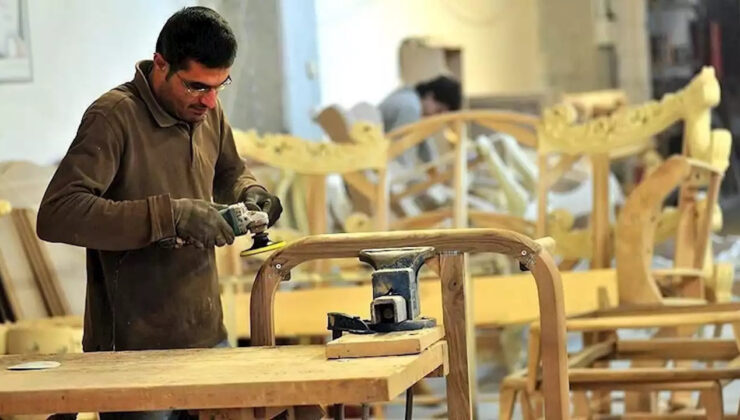 Gençler tasarlayacak, mobilyacılar ihraç edecek