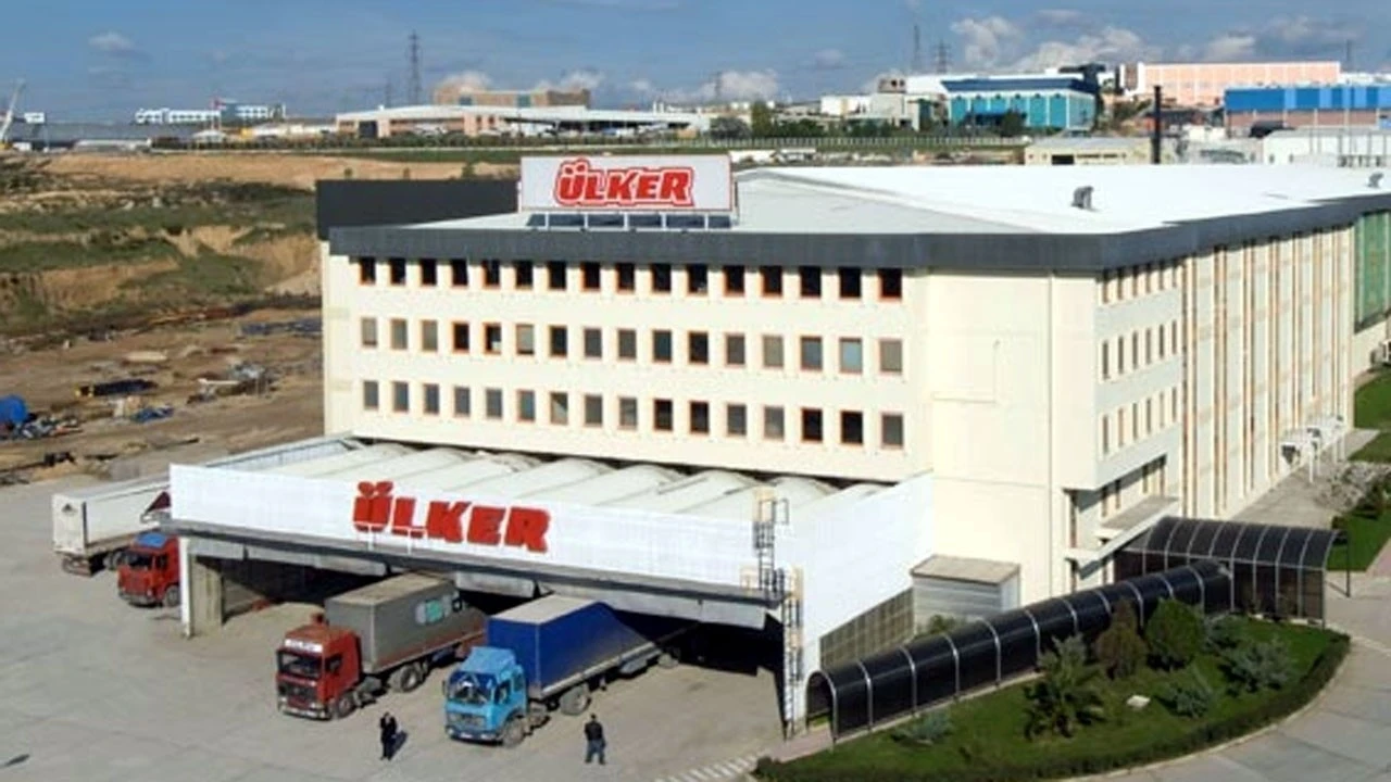 ÜLKER ilk yarı kârı 2025 Ülker hisse hedef fiyat bilanço sonuçları