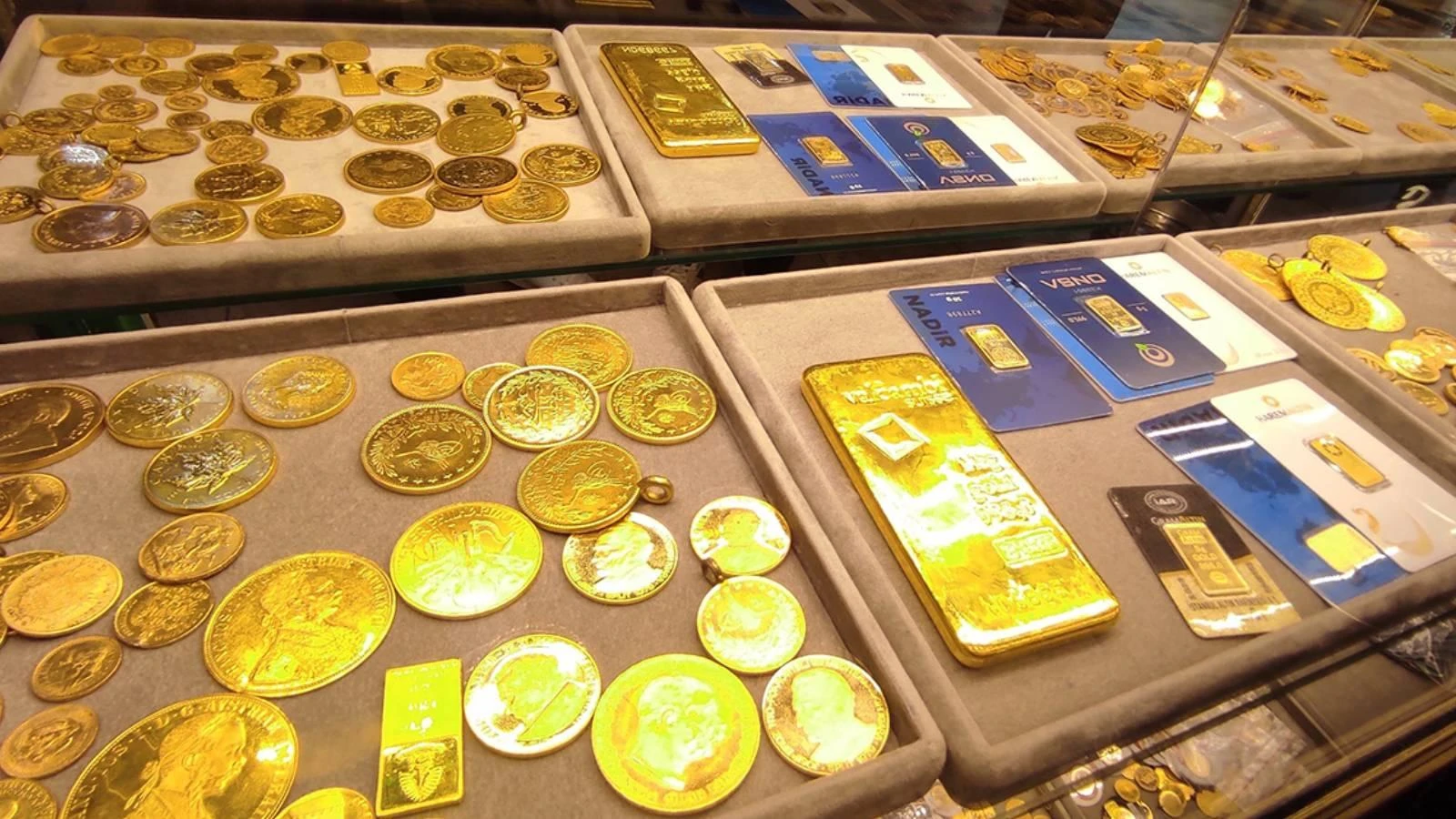 Altın rekor kırdı mı? 2 Eylül Kapalıçarşı gram altın fiyatı, çeyrek altın fiyatı ne kadar? 3 Altın rekor kırdı mı 2 Eylül Kapalıçarşı gram altın fiyatı çeyrek altın fiyatı ne kadar