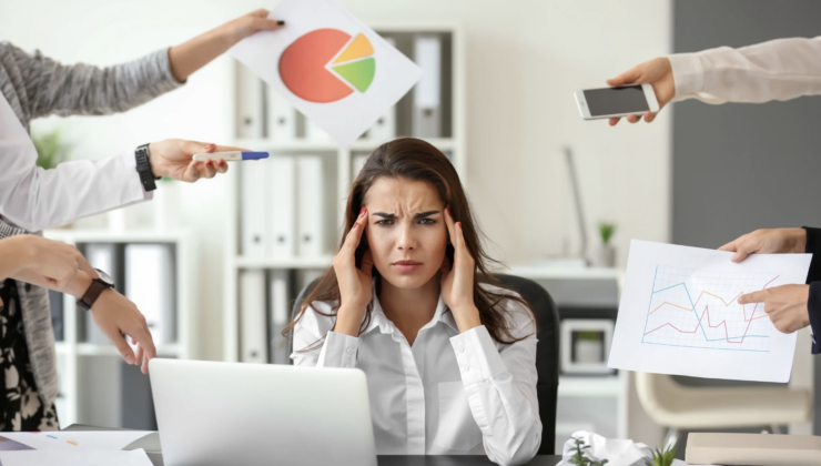 Beyaz yakalılar arasında yükselen sessiz çatlaklar