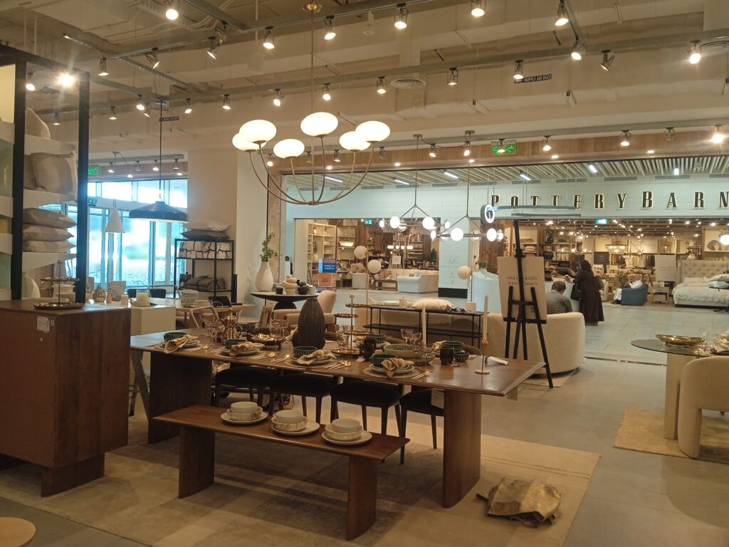 Türk mobilyacılar Çin' e yöneldi 3 1757075909 MOBILYA24