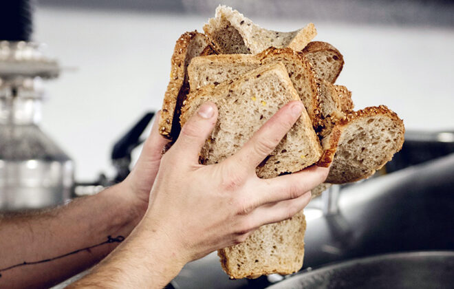 Ekmekler artık tepsi oluyor