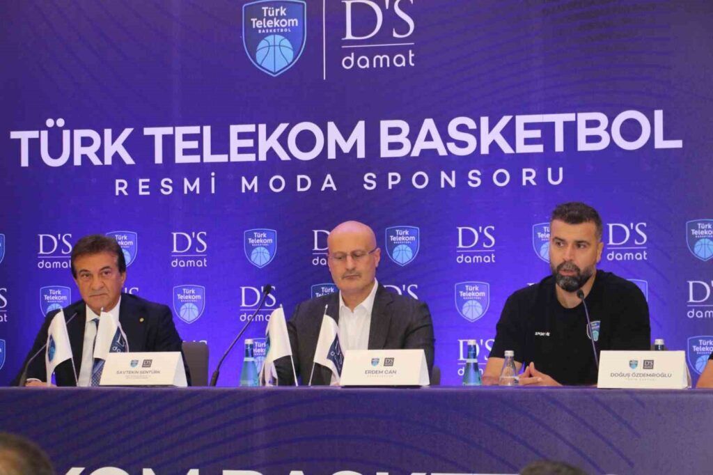 D’S damat, Türk Telekom Basketbol Takımı’nın Resmi Moda Sponsoru Oldu 3 20250909aw534712 1