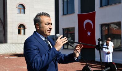 Çıldır Öğretmenevi hizmete açıldı