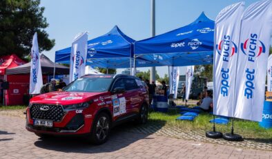 Opet Fuchs, macera tutkunlarıyla buluştu