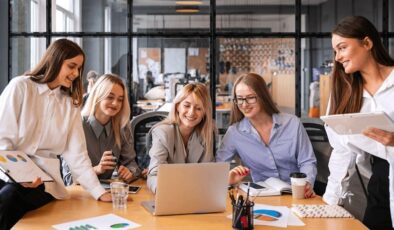 Girişimci kadınlar e-ticaretle dünyaya açılıyor