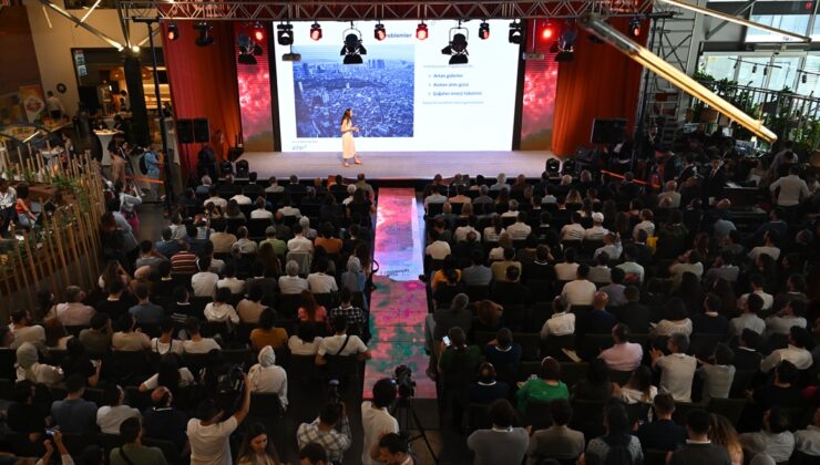 Girişimciliğe destek verdi iletişimin yıldızı oldu