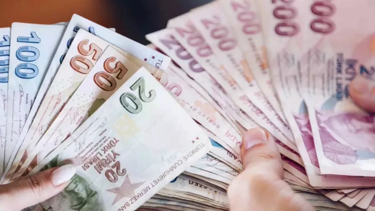 Faizsiz kredi veren bankalar 2025: QNB, Garanti, Enpara ve Denizbank alternatif bank faizsiz kredi