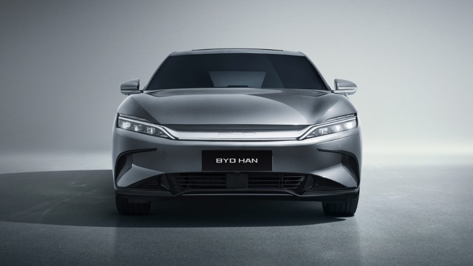 BYD 2025 satış hedefini güncelledi