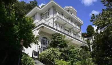 Beyaz Köşk kimin, satış fiyatı ne kadar?