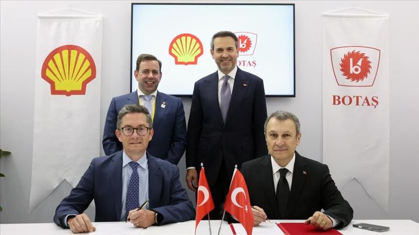 BOTAŞ, İtalya'da LNG tedarik anlaşmaları imzaladı - Türkiye'de İş Dünyası