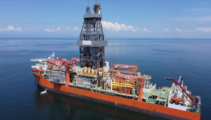 Türkiye’nin 7. nesil ultra derin deniz sondaj gemisi Silifke’ye ulaştı