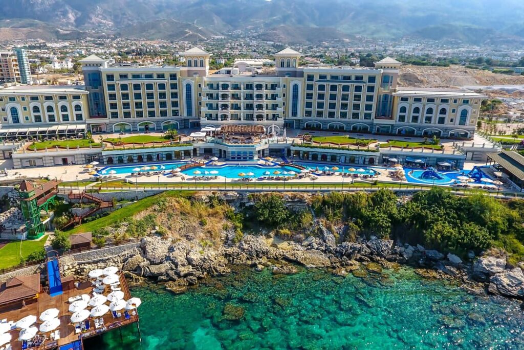 tsr04518638778258831687874