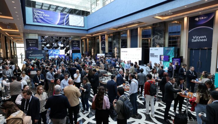 Geleceğin gücü yapay zeka: Türkiye Zirvesi’nde yeni fırsatlar tartışıldı