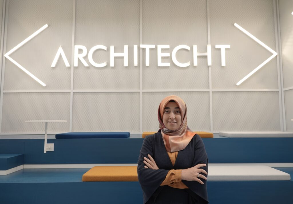 ArchitechtIK FinansveYonetisimdenSorumluGenelMudurYardimcisiSuleHatunAvsaroglu