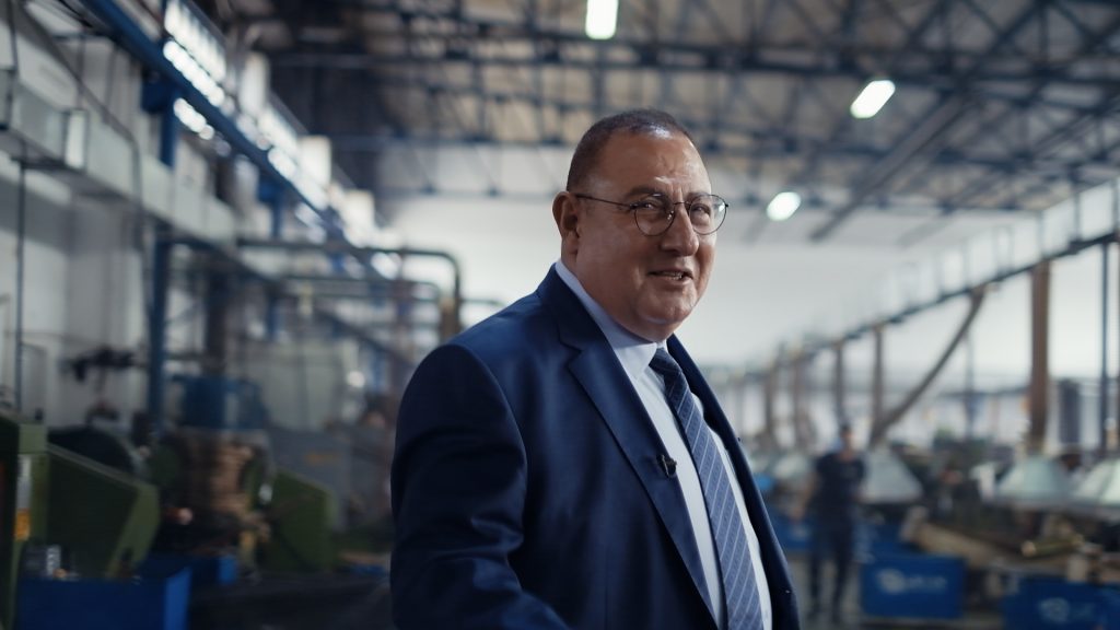 CIVATA MASTER.00 26 29 02.Still007 1024x576 1