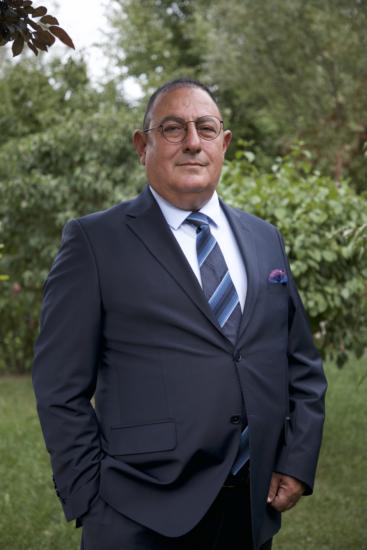 Mustafa Tecdelioglu kimdir besiad1 367x550 1