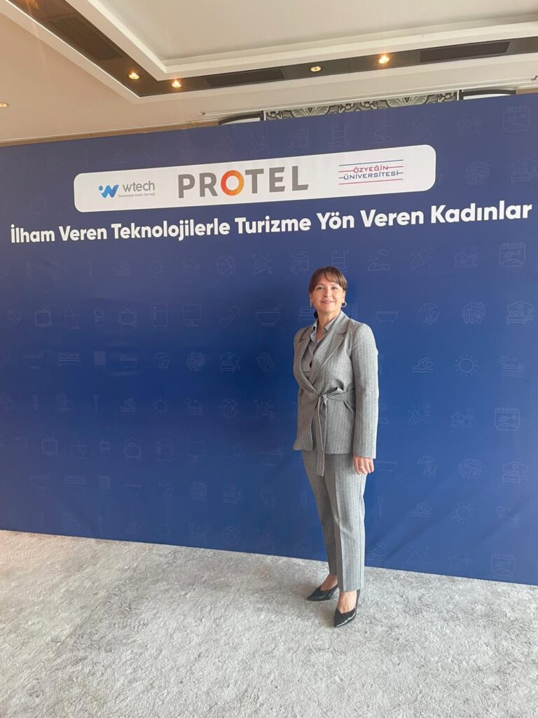 Teknolojide kadınlar sahnede ''Artık tren kaçmıyor biz içindeyiz'' 4 WhatsApp Image 2025 10 31 at 16.03.42 1