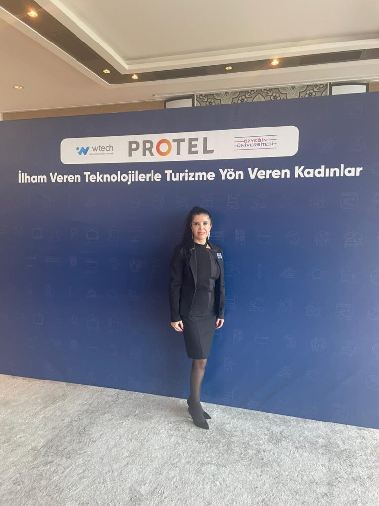 Teknolojide kadınlar sahnede ''Artık tren kaçmıyor biz içindeyiz'' 7 WhatsApp Image 2025 10 31 at 16.03.42