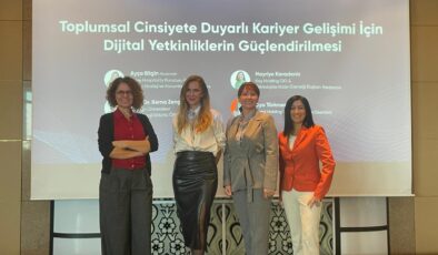 Teknolojide kadınlar sahnede ”Artık tren kaçmıyor biz içindeyiz”