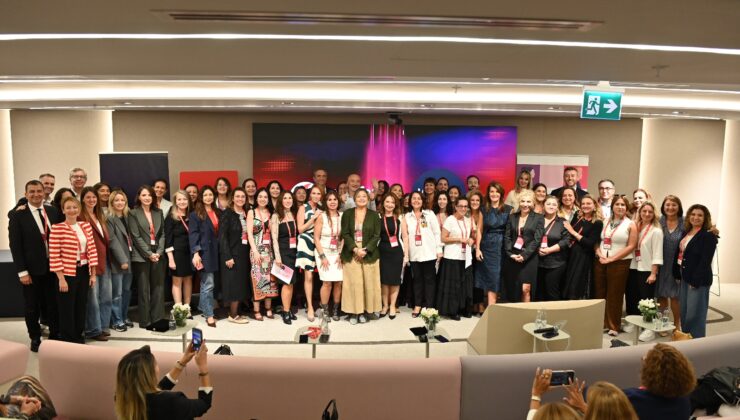 YenidenBiz’den İş dünyasına ve gönüllülere teşekkür